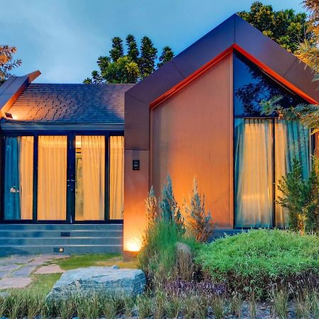 See Stars & Forest Resort Amphoe Sawang Daen Din 外观 照片