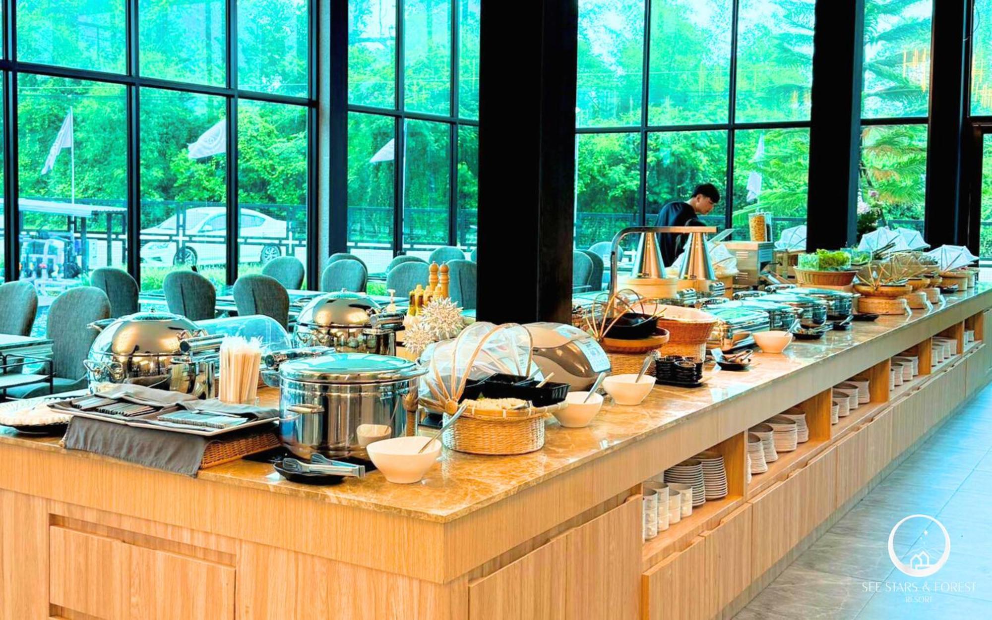 See Stars & Forest Resort Amphoe Sawang Daen Din 外观 照片