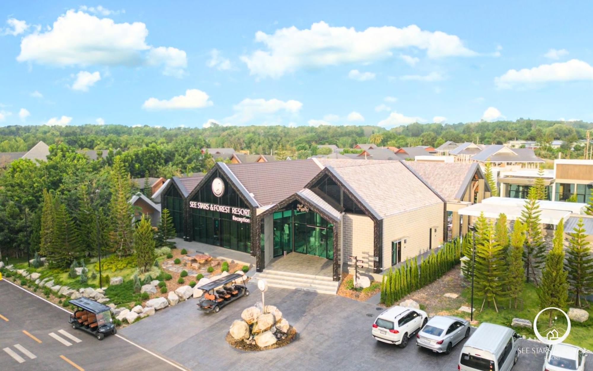 See Stars & Forest Resort Amphoe Sawang Daen Din 外观 照片