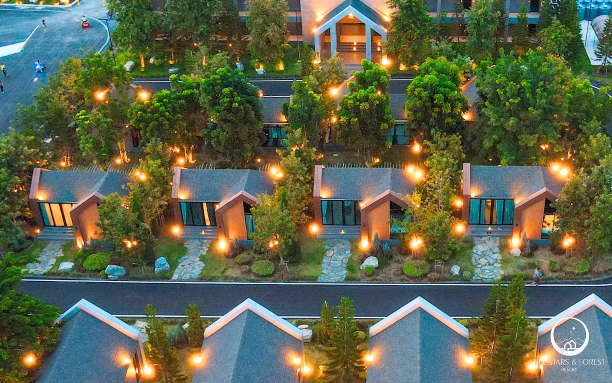 See Stars & Forest Resort Amphoe Sawang Daen Din 外观 照片